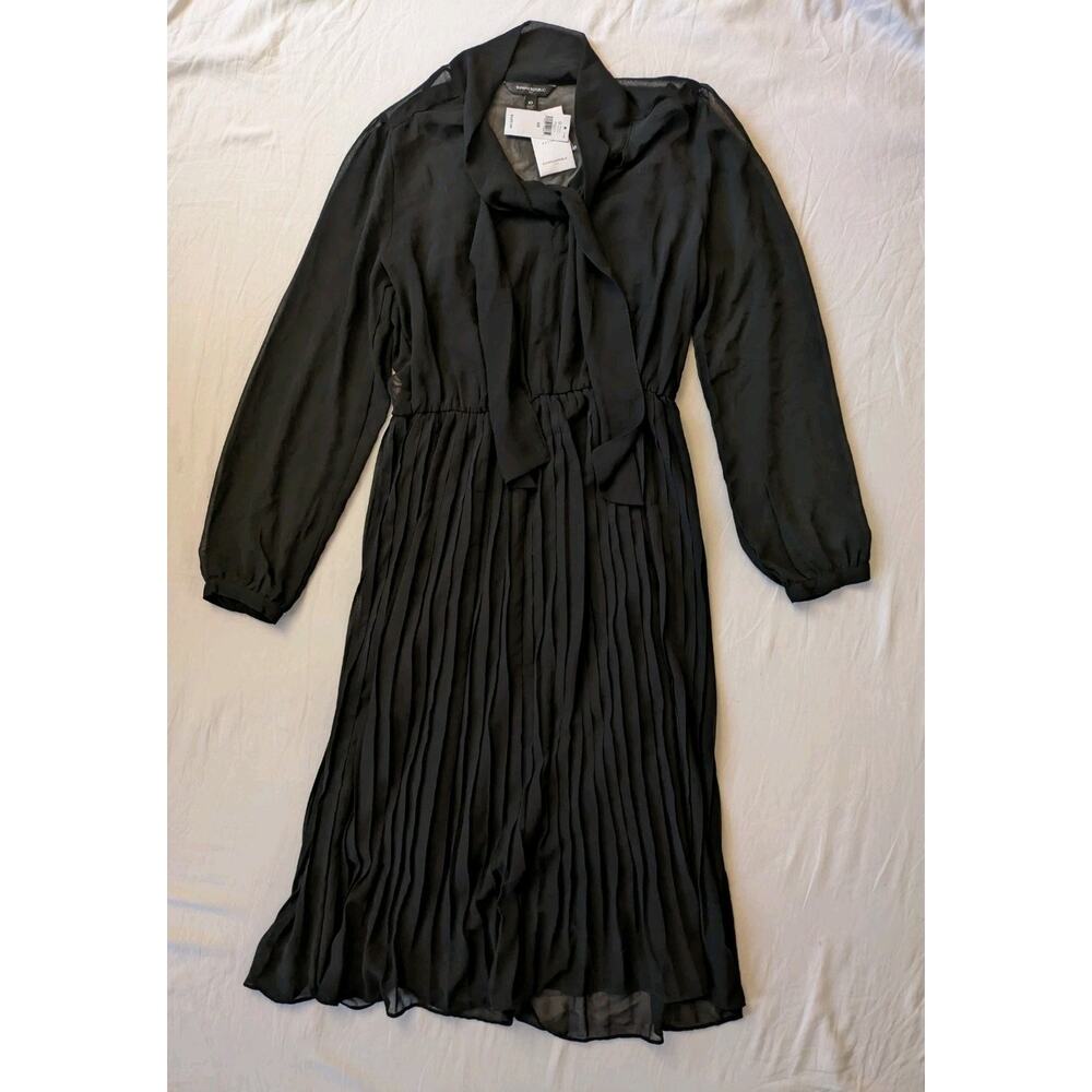NEW NWT Banana Republic All Black Tie Neck Pleated Skirt Lined Sheer Midi Dress